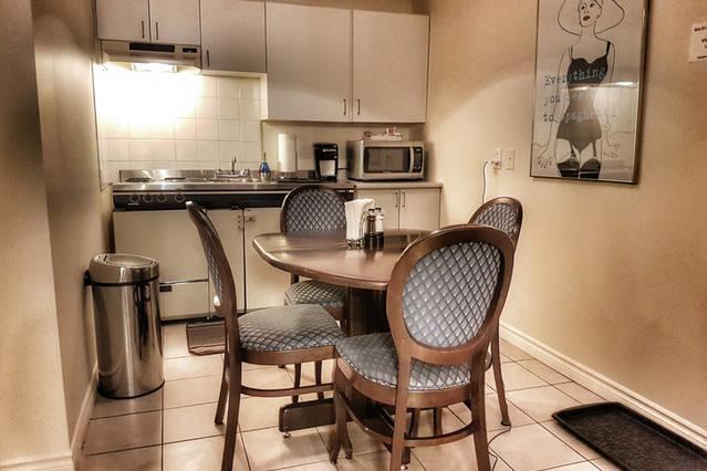 Cozy Little Apartment #11 By Amazing Property Rentals Gatineau Exteriör bild